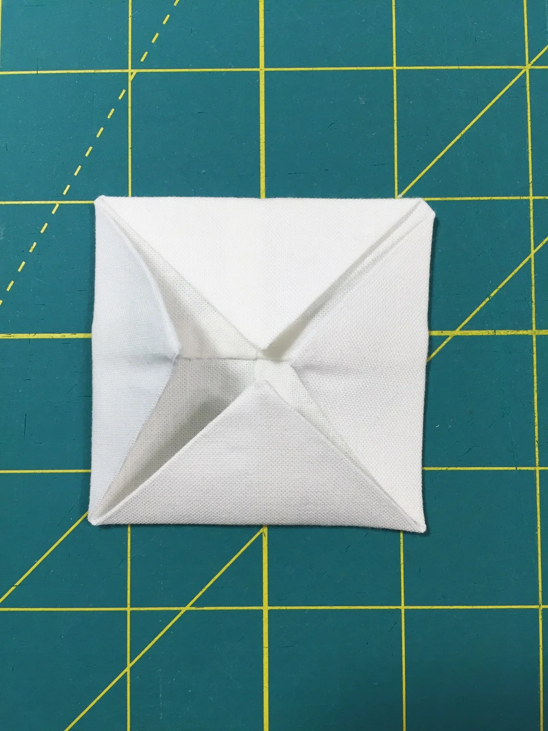 Cathedral Window Patchwork Block Tutorial