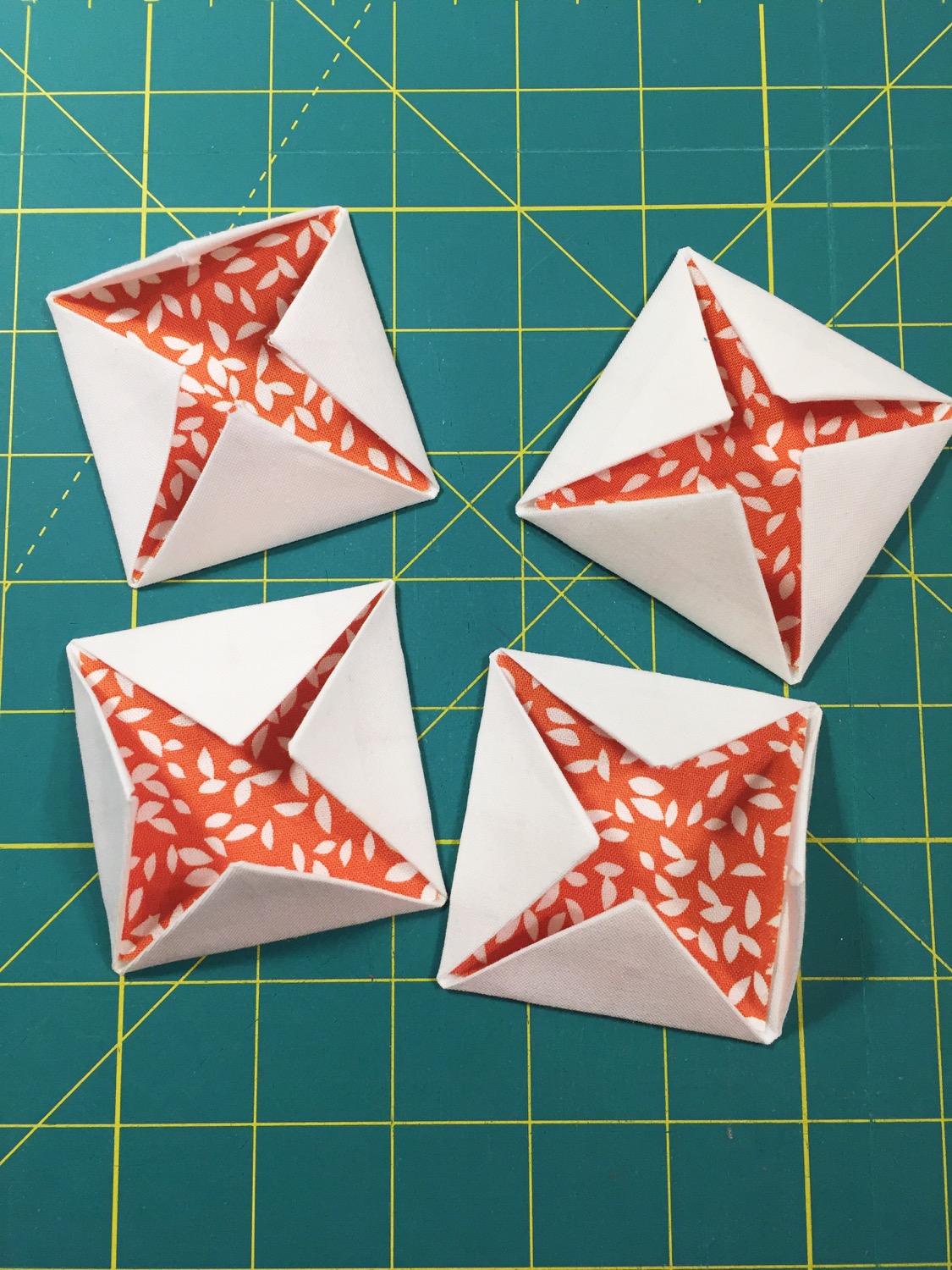 Cathedral Window Patchwork Block Tutorial