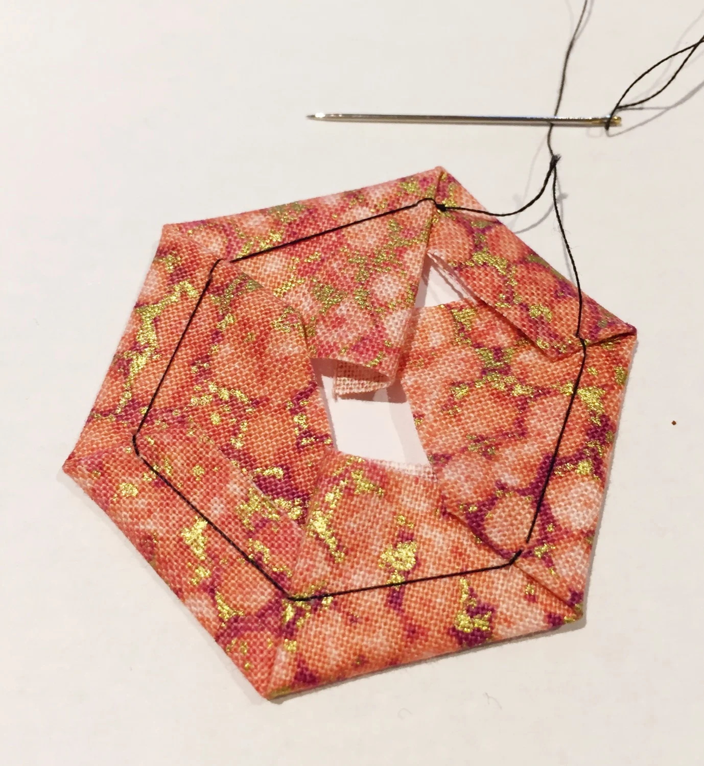 English Paper Piecing Anleitung - Patchwork mit der Hand nähen