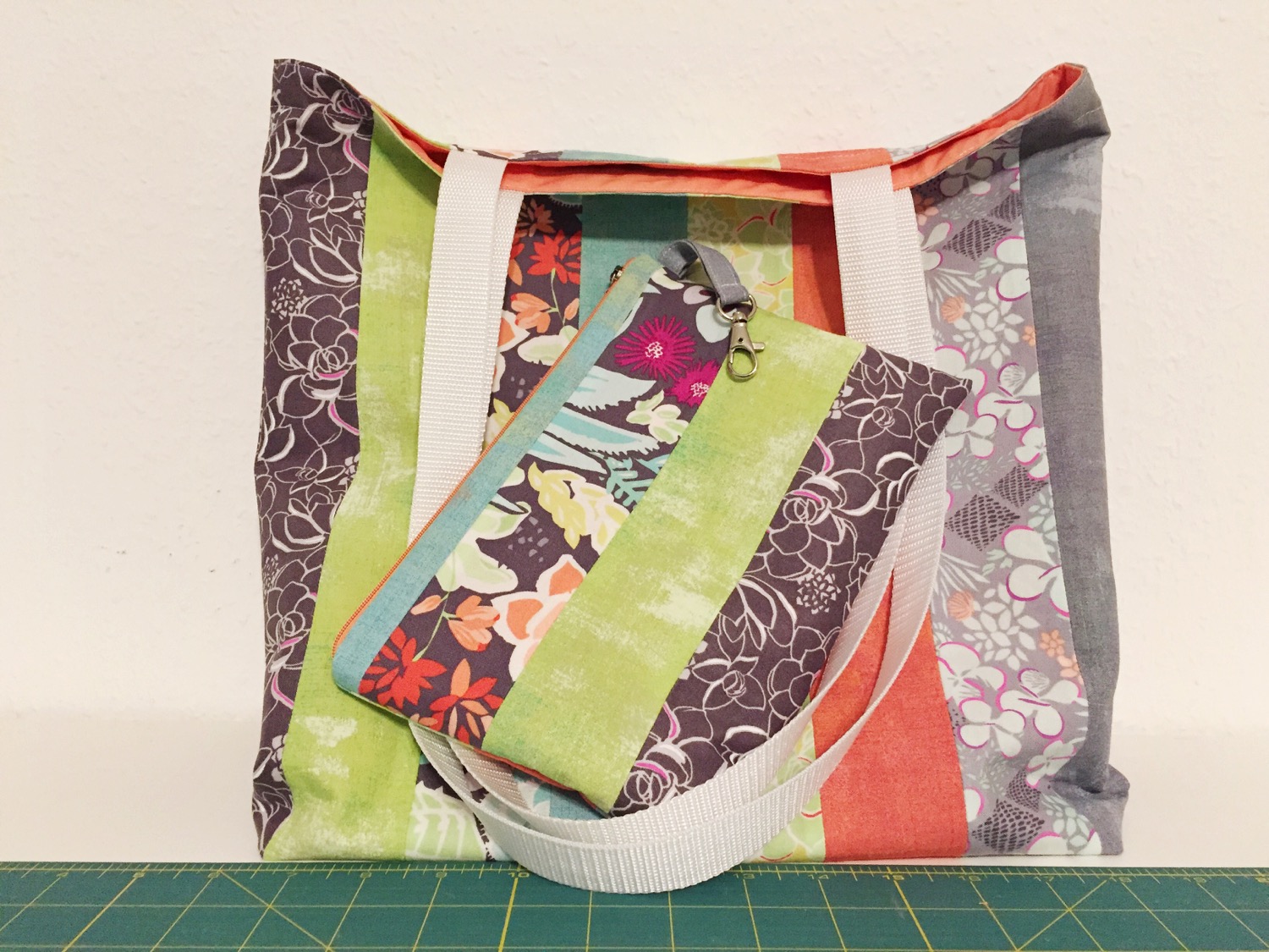 2-in-1 Shopper "Clementine" mit Täschchen - Nähanleitung