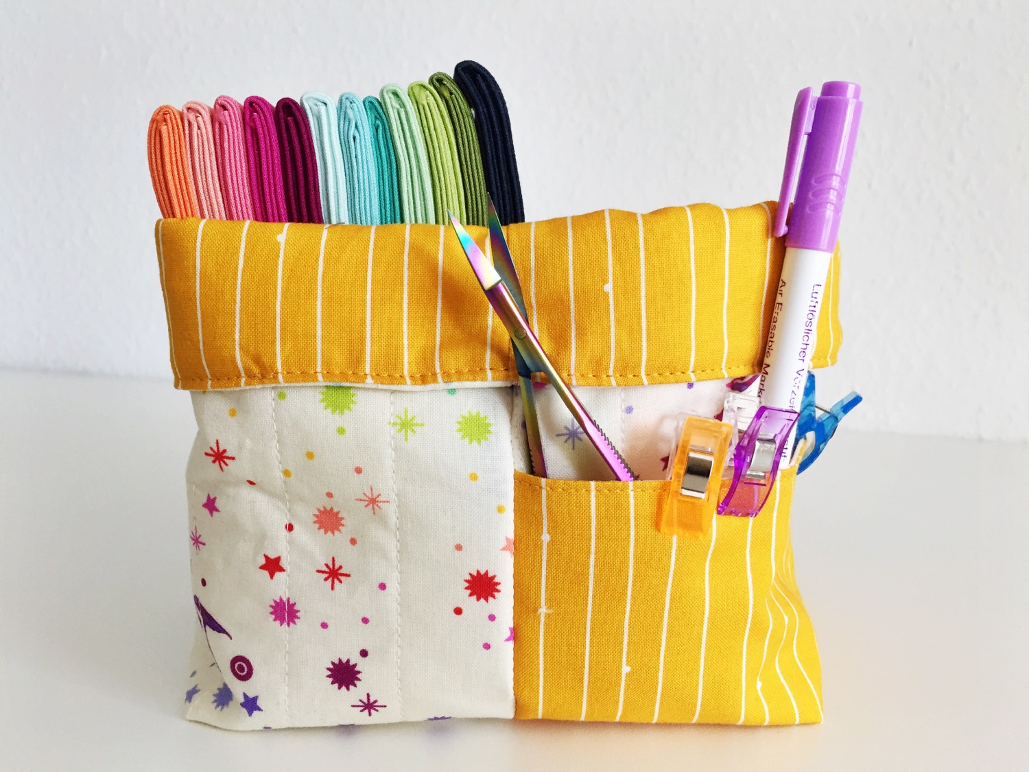 Stoff-Utensilo nähen Teil 2 - mit Trennwand und Aussenfach