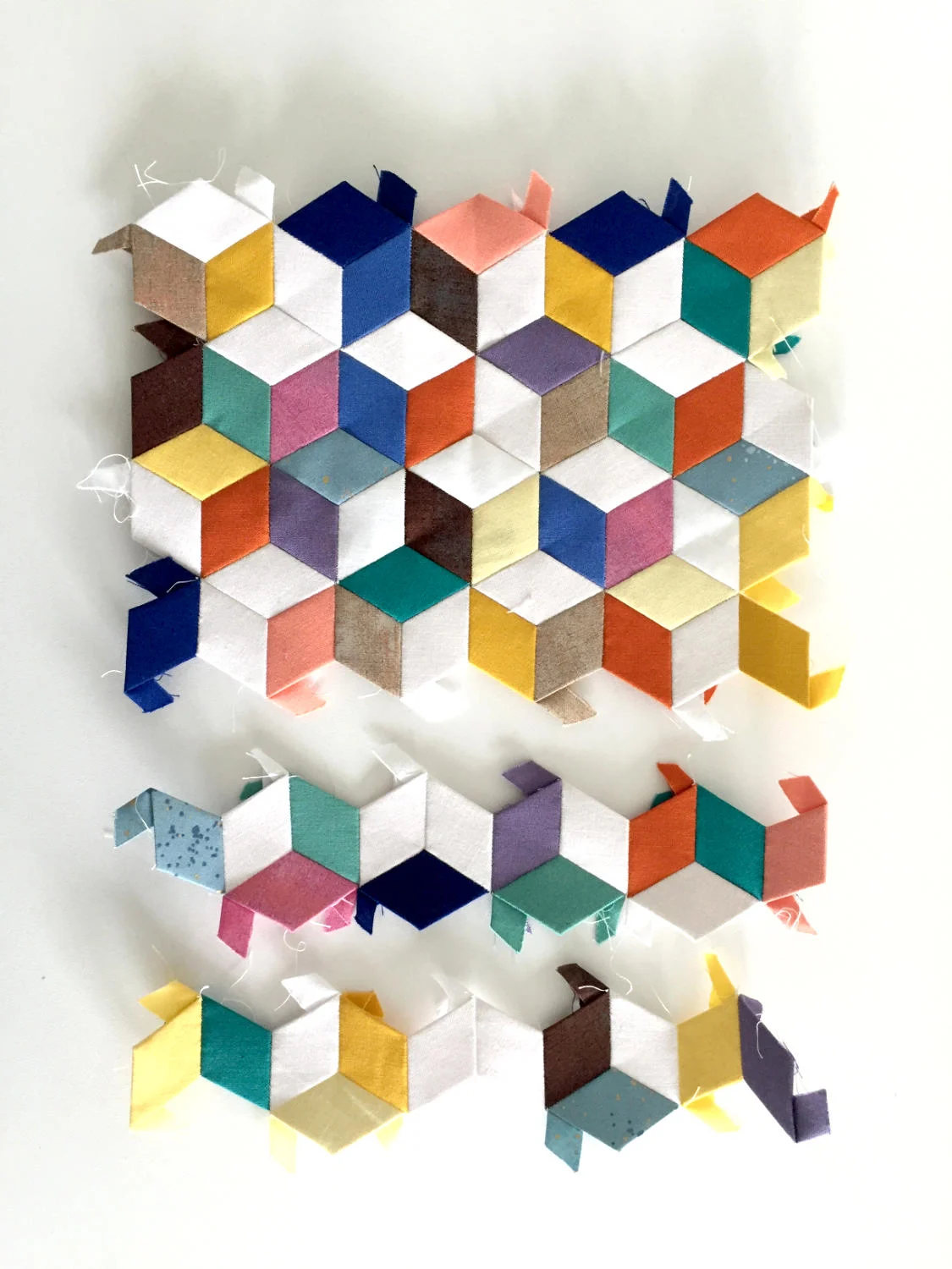 English Paper Piecing Anleitung Teil 2 - Mini Wandquilt aus Rauten