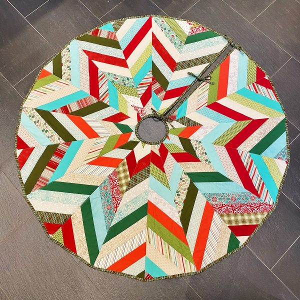 Weihnachtsbaum-Röckchen - ein Jelly-Roll-Projekt