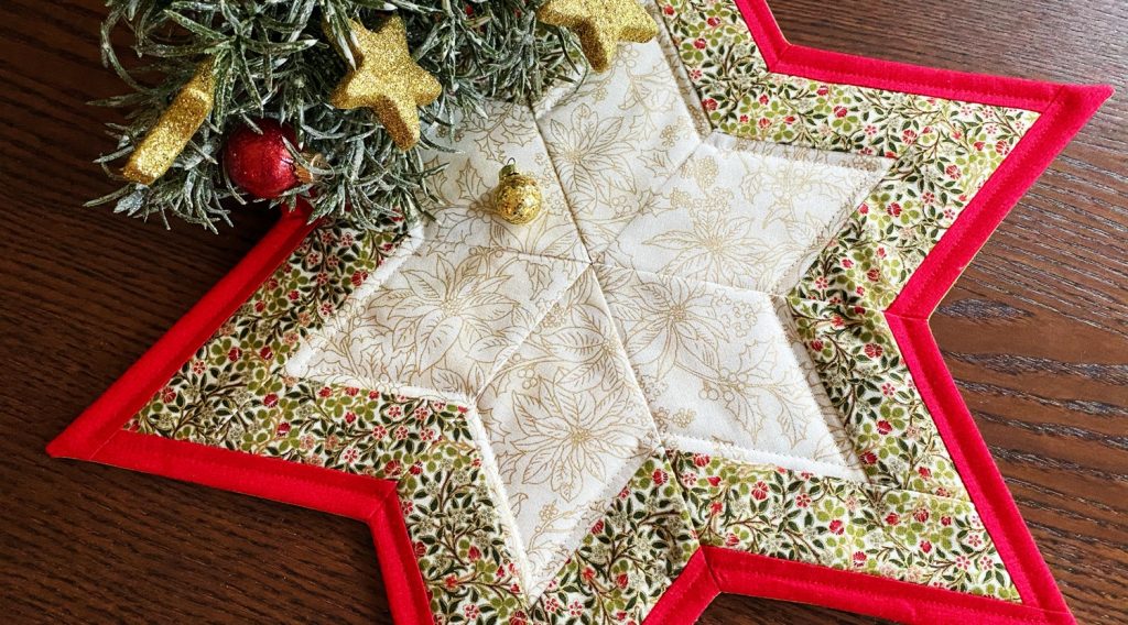 Weihnachtliche Sternen-Mitteldecke - eine Näh-Anleitung