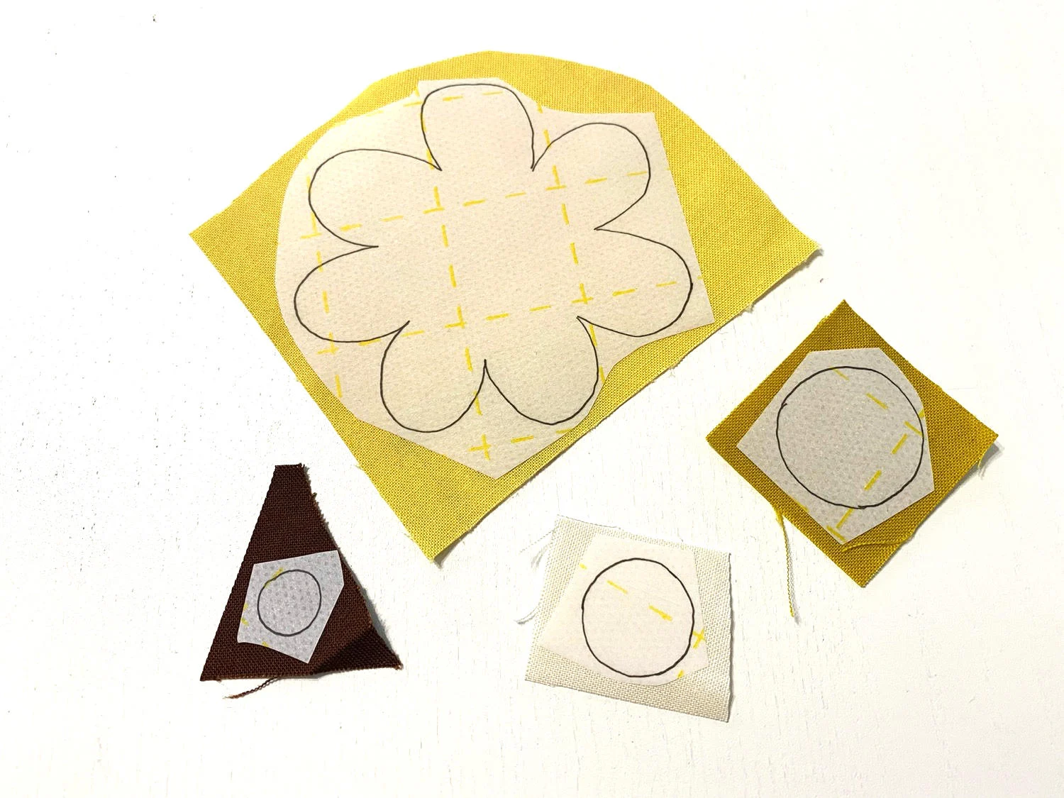 Raw Edge Appliqué Tutorial - Vorlage vor dem Bügeln