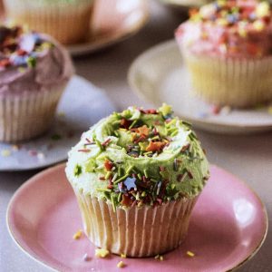 Grußkarte - Vanilla Cupcakes - mit Rezept der Hummingbird Bakery