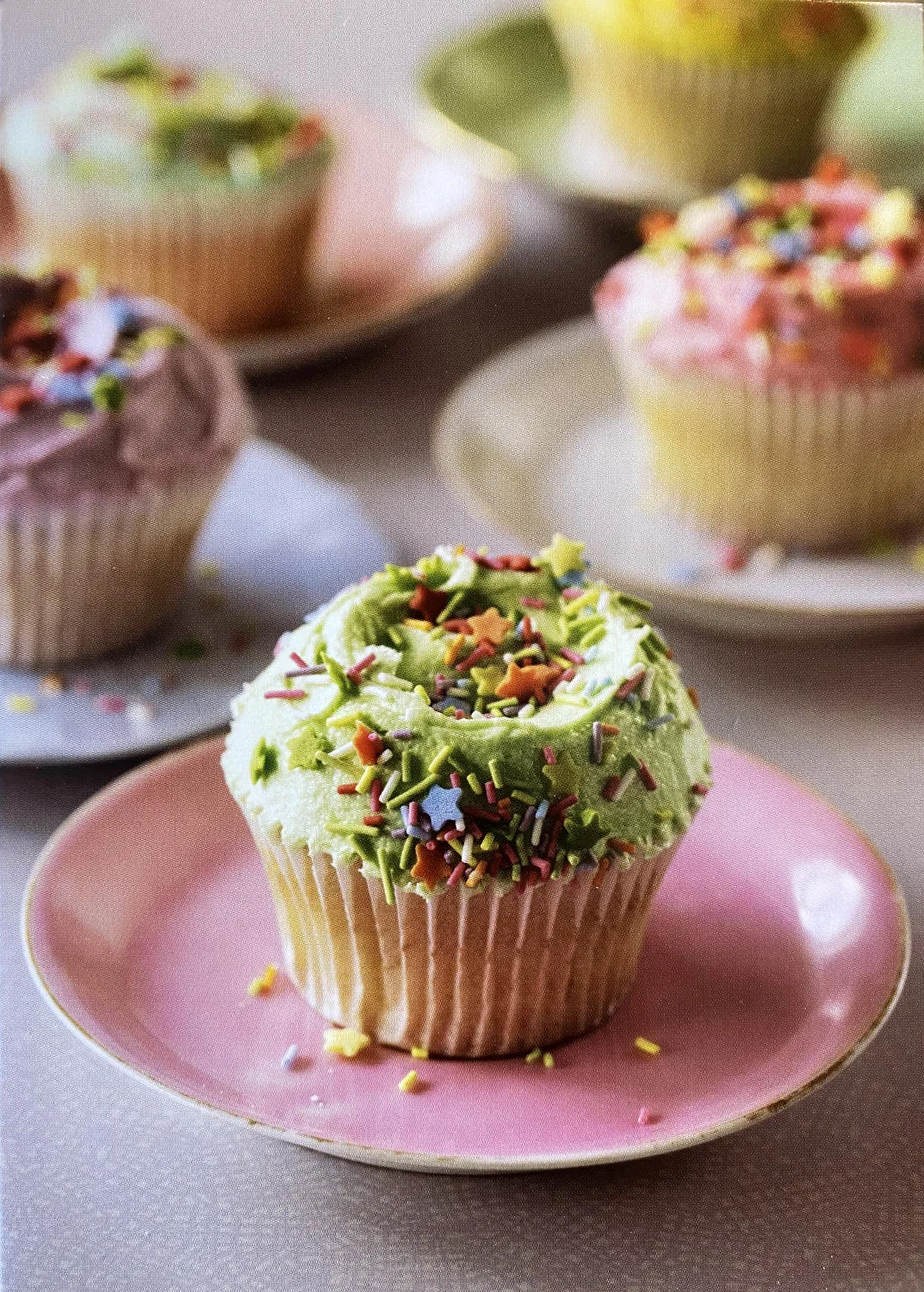 Grußkarte - Vanilla Cupcakes - mit Rezept der Hummingbird Bakery