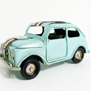 Modellauto - Italienischer Kleinwagen in hellblau