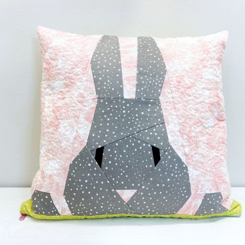 Kissenhülle "Häschen auf Rosa"