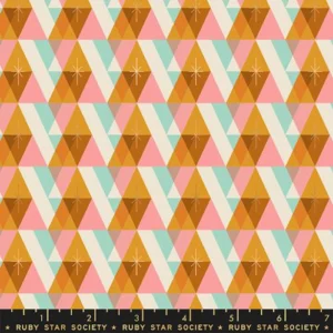 Moda - Ruby Star Society - Jolly Darlings - Facet Honey - RS5084 14M