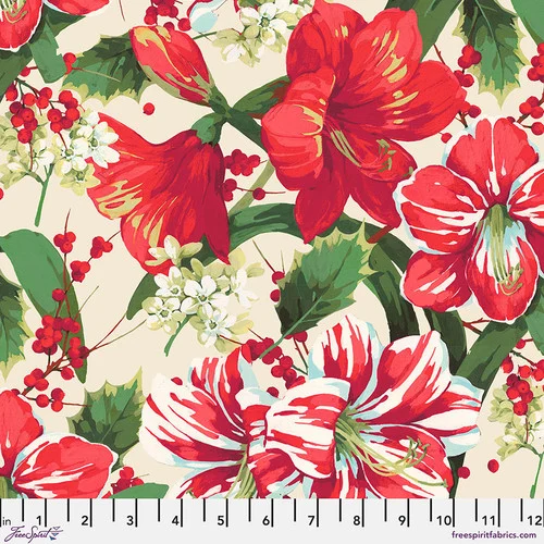 FreeSpirit - Winterberry - Winter Floral Natural - PWMN038.NATURAL