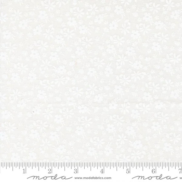 Delightfully Yours - Blossoms Cloud White - Moda - 37701 21