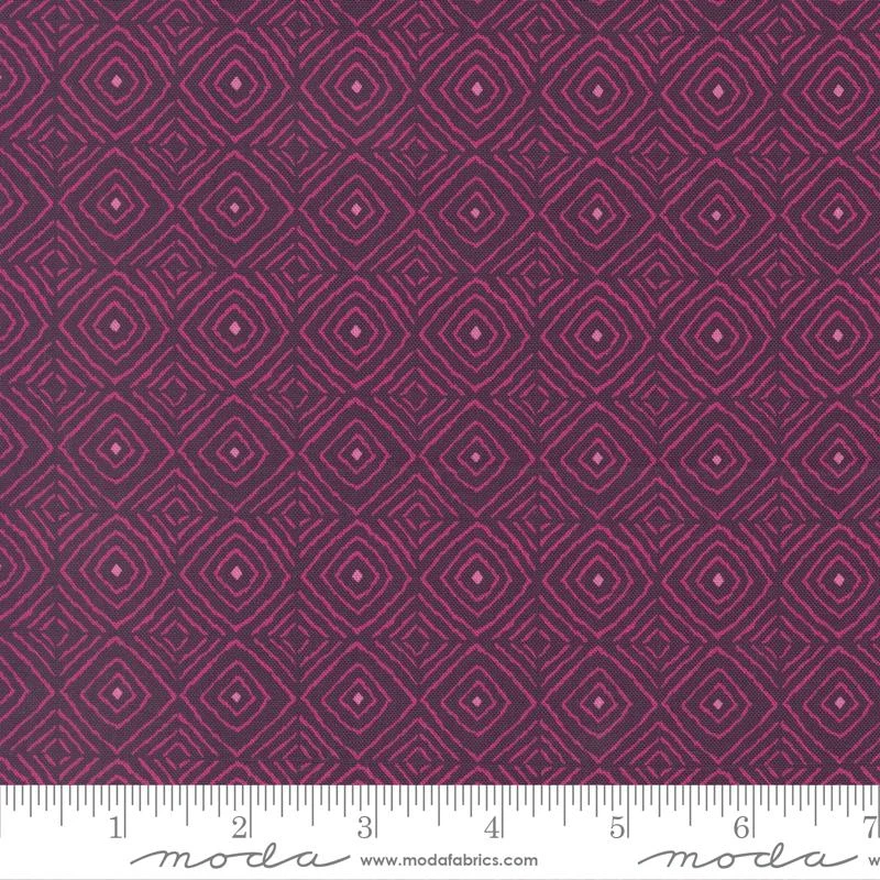 Parlor - Diamonds Plum - Moda Fabrics