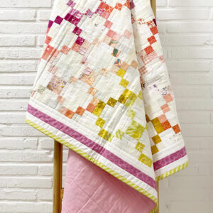 Quilt / Kinderdecke "Scrappy Irish Chain"