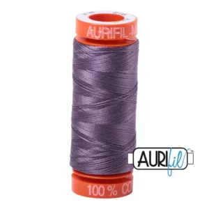 Baumwoll-Garn - Aurifil - 50wt/200m - Plumtastic - 6735 - BMK50SP200-6735